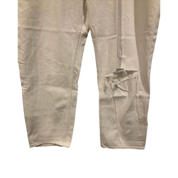 NWT New Abercrombie Curve Love Ultra High Rise DistressedStraight Jean Denim - Picture 13 of 16